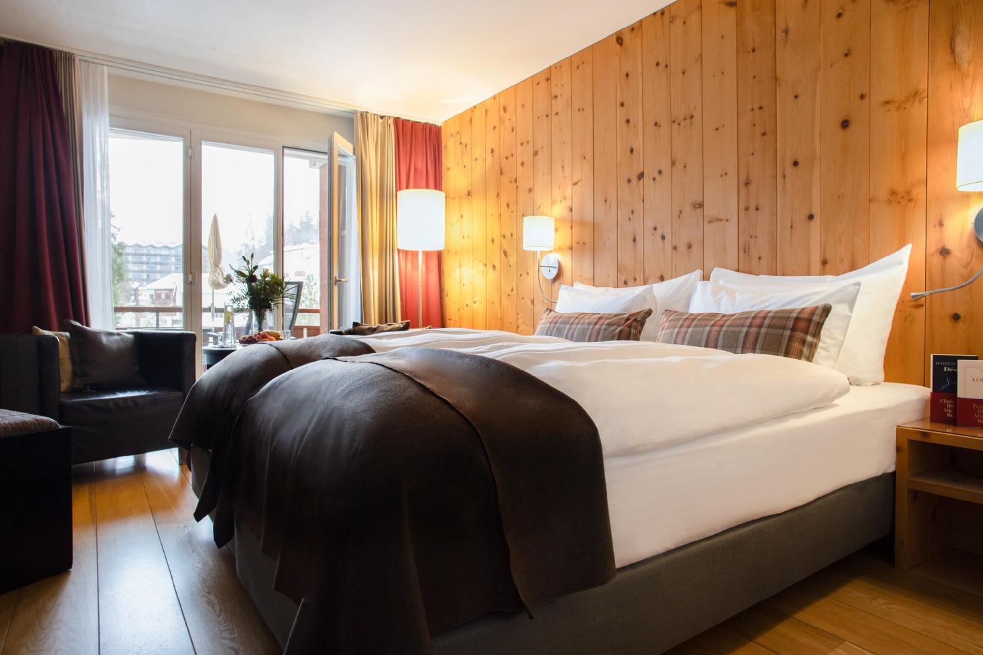 Hotel Adula ฟลิมส์ ภายนอก รูปภาพ